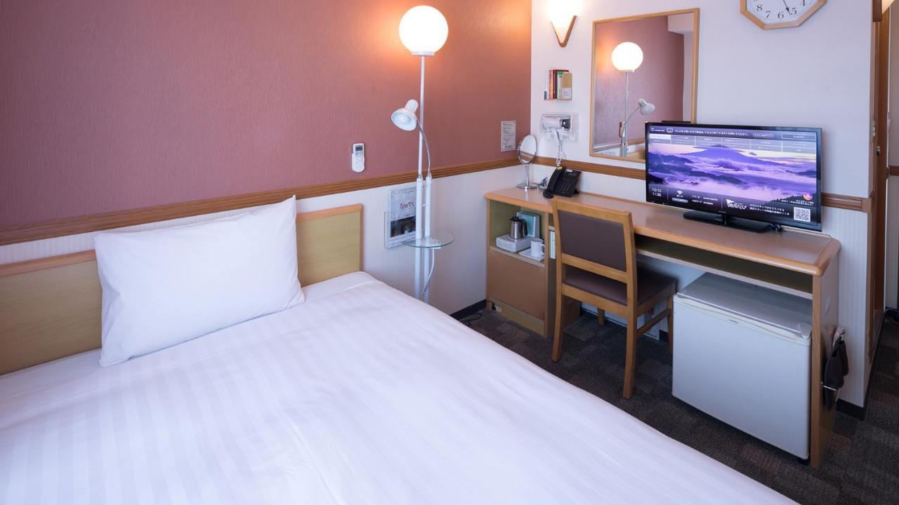 Toyoko Inn Sendai Higashi-Guchi No.1 Zewnętrze zdjęcie