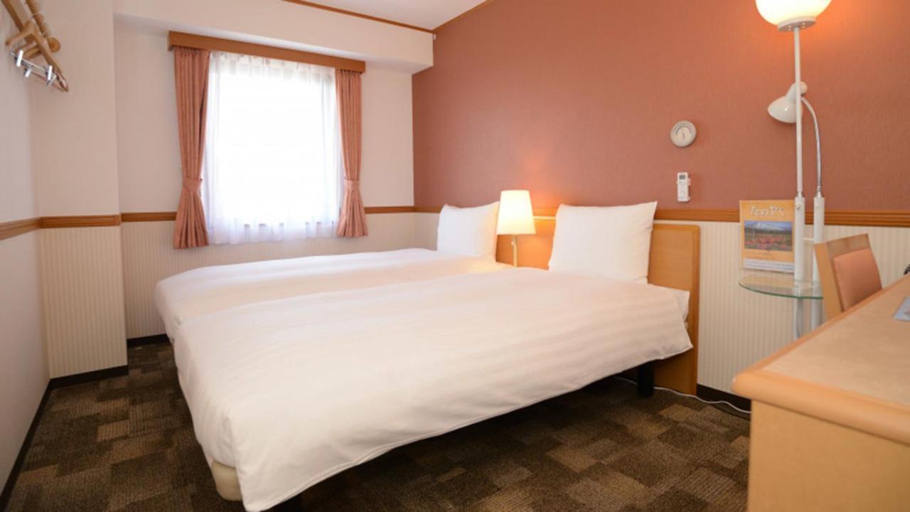 Toyoko Inn Sendai Higashi-Guchi No.1 Zewnętrze zdjęcie