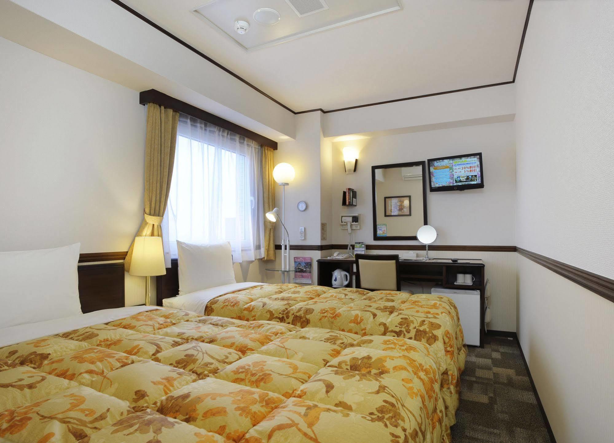 Toyoko Inn Sendai Higashi-Guchi No.1 Zewnętrze zdjęcie