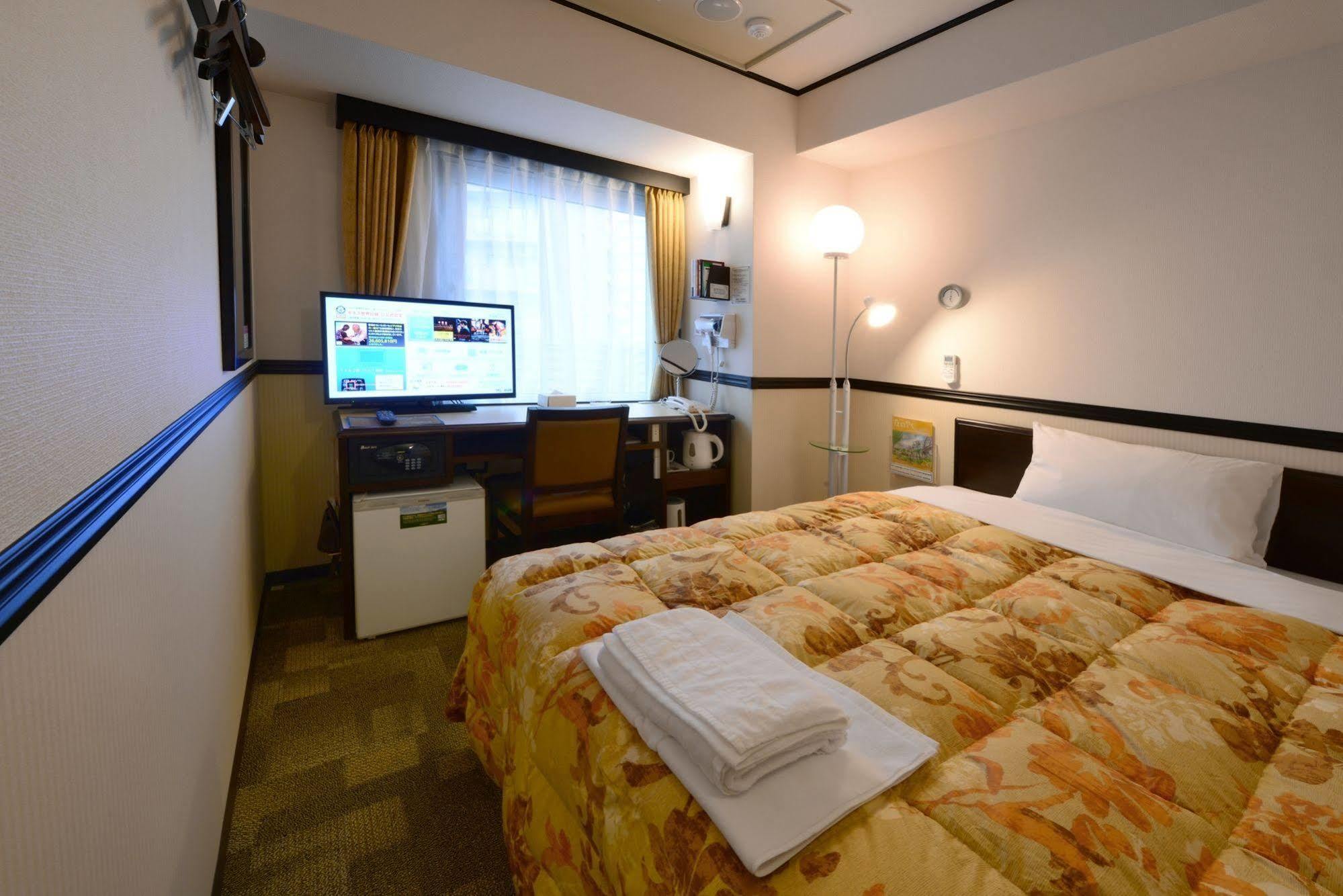 Toyoko Inn Sendai Higashi-Guchi No.1 Zewnętrze zdjęcie